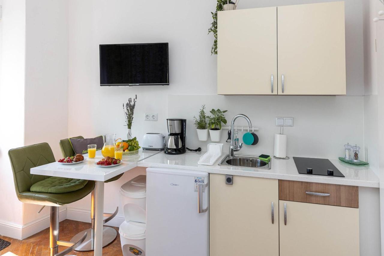 Apartmani Kaiserin Crikvenica Exterior foto