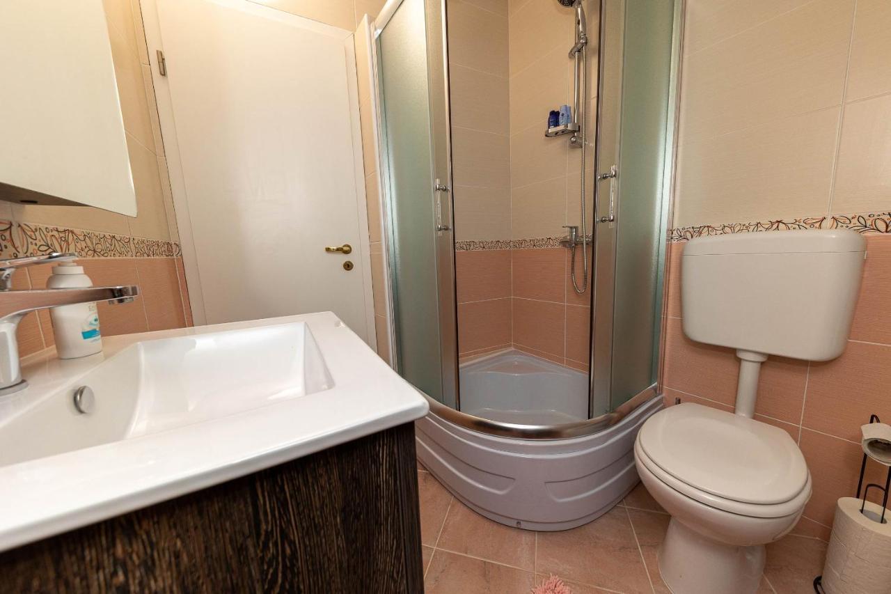 Apartmani Kaiserin Crikvenica Exterior foto