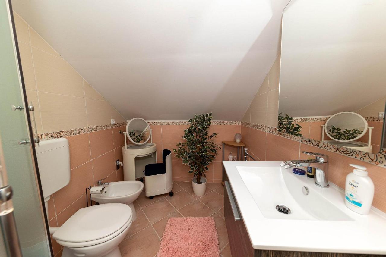 Apartmani Kaiserin Crikvenica Exterior foto