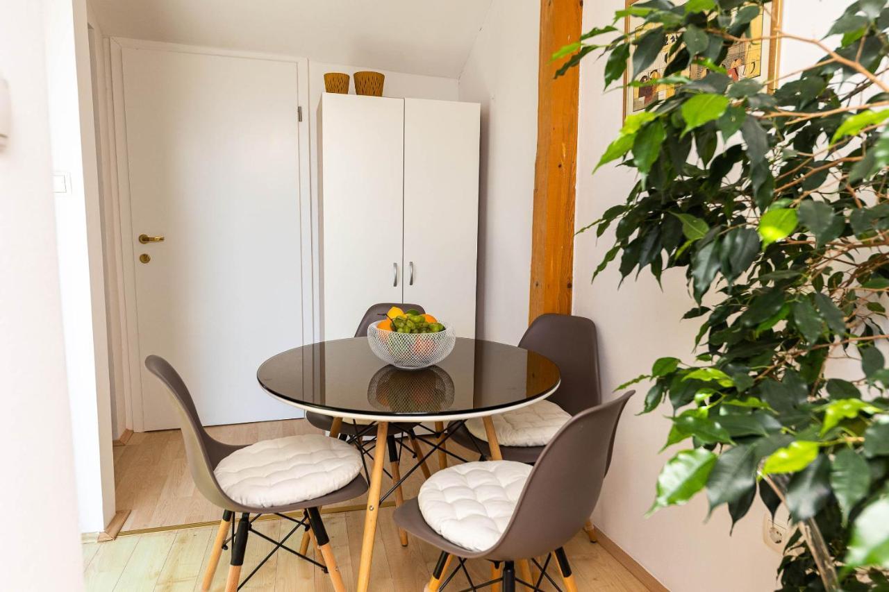 Apartmani Kaiserin Crikvenica Exterior foto